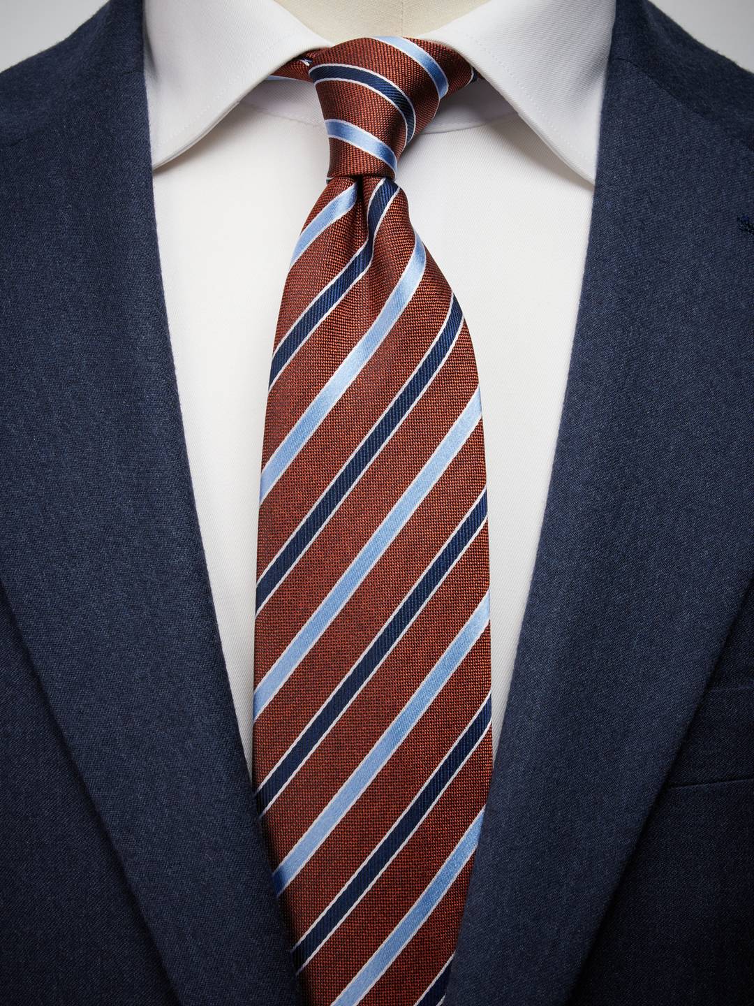 what does an orange bread tie mean