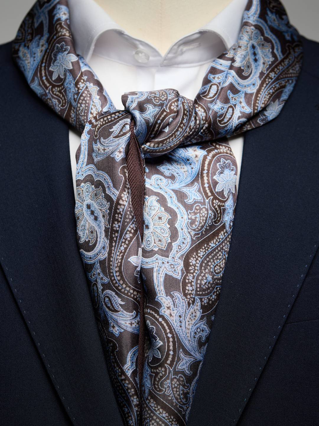 新品　COMFORTABLE REASON Reversible Scarf