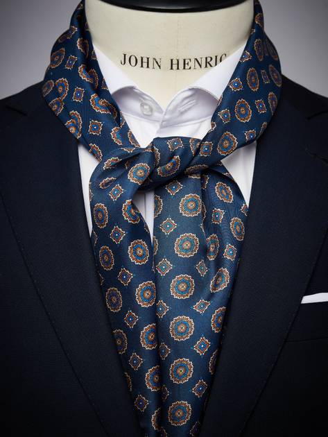 mfpen: Blue Wool Scarf | SSENSE