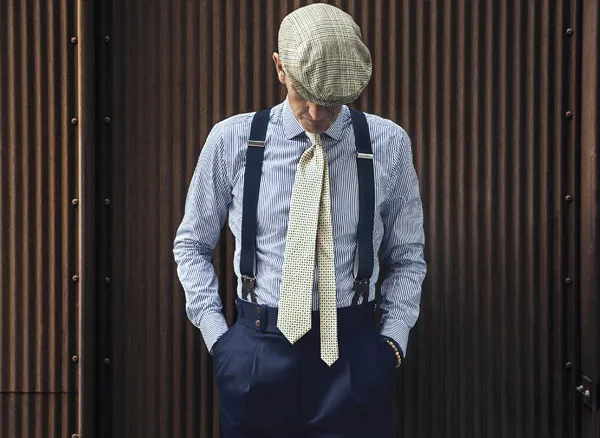 How to wear suspenders