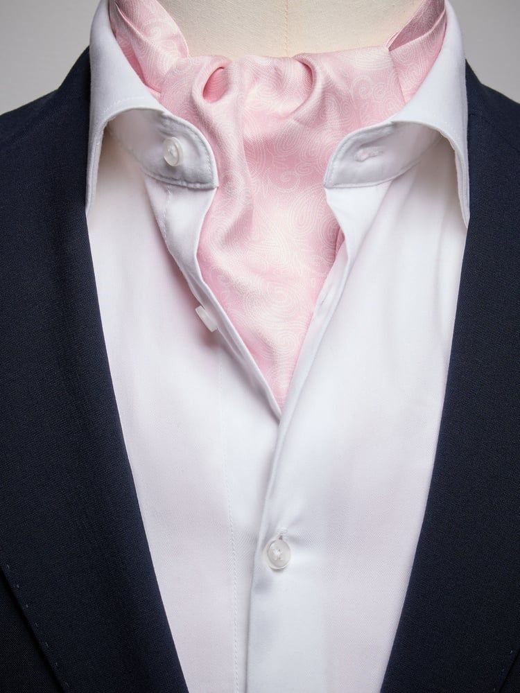 Vaaleanpunainen Ascot