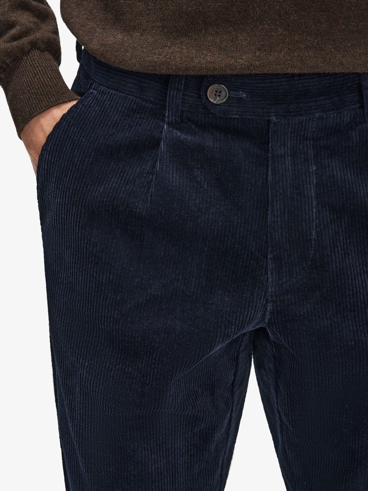 【PORTERNA】Paidy half corduroy trousers Corduroy Pants-Wheat – Brandon Thorne