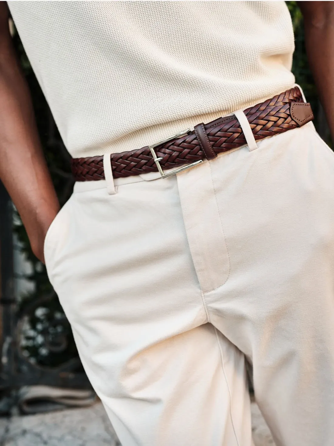 Ceinture en cuir tressé marron foncé