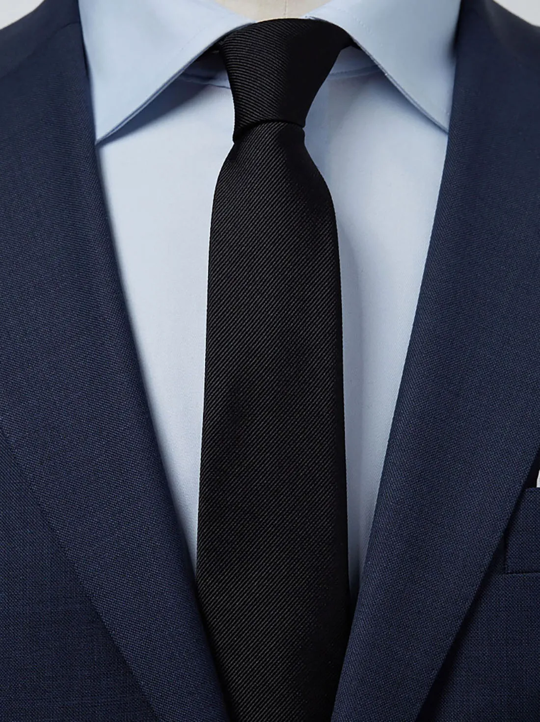 Plain tie on sale