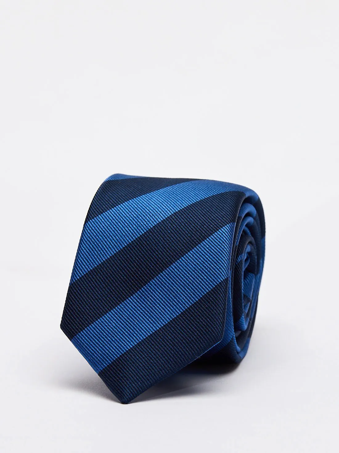 Dark Blue & Blue Tie Club 