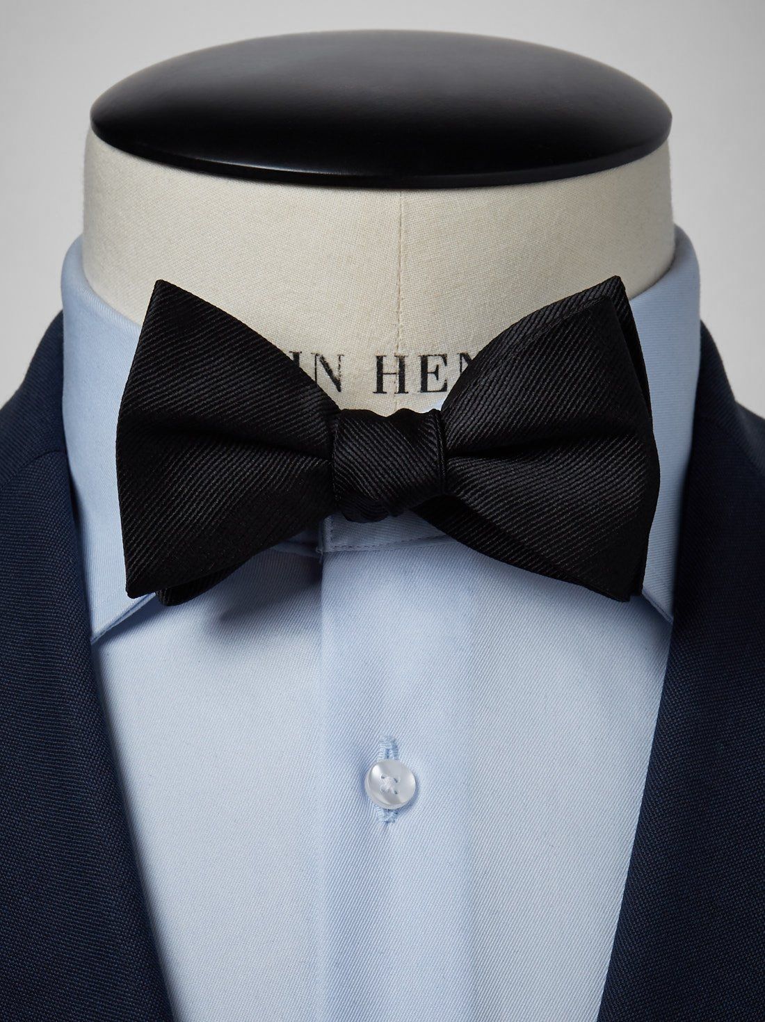 large self tie bow ties