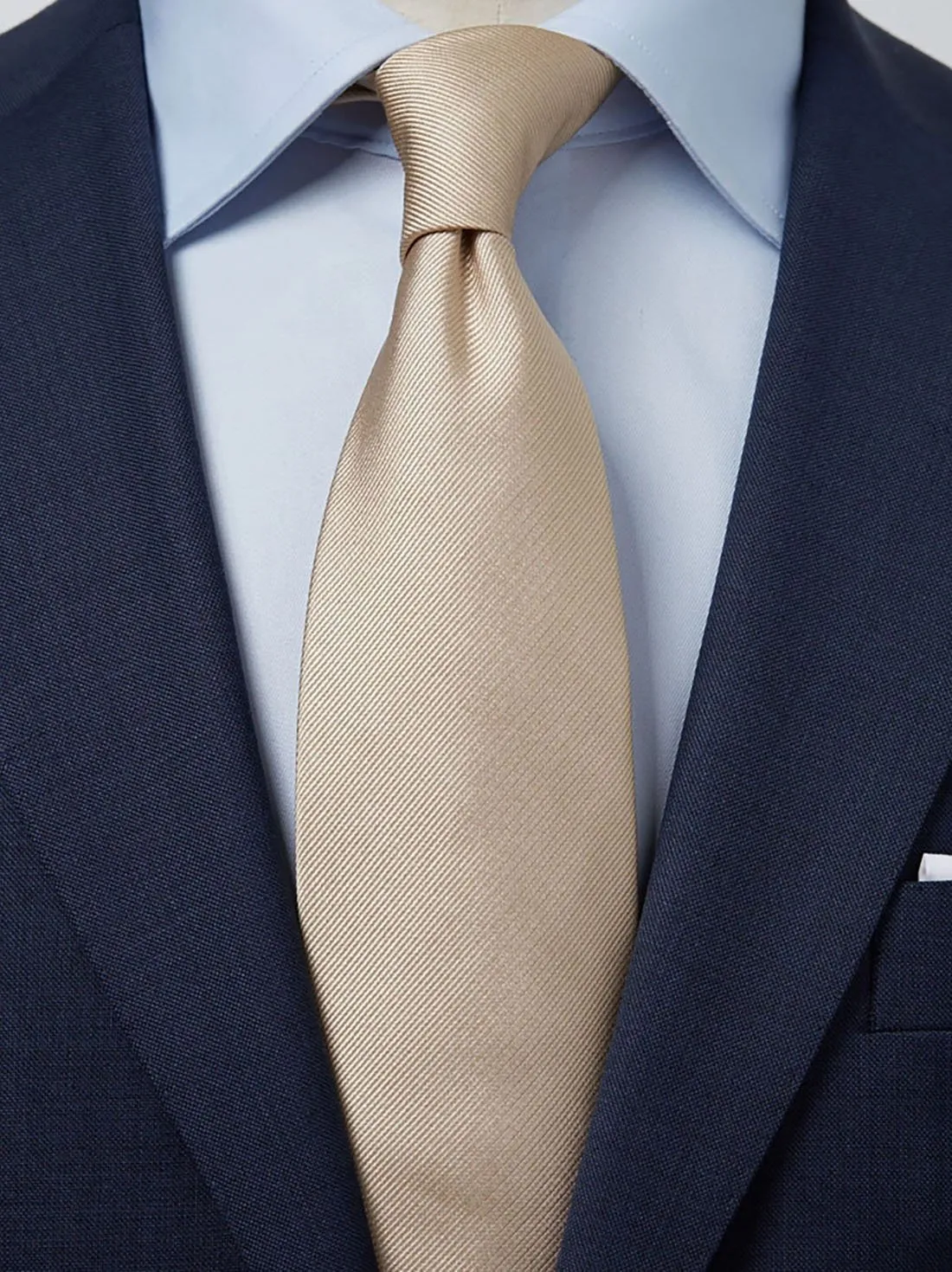 Champagne Tie Plain