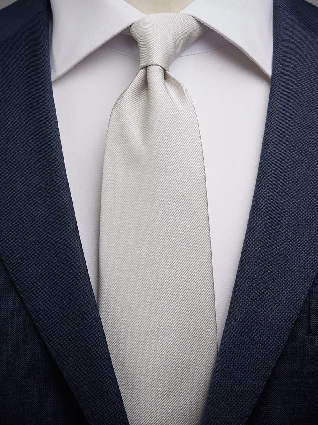 Silver Tie Plain