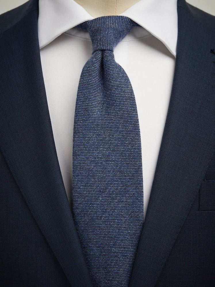 Blaue Krawatte