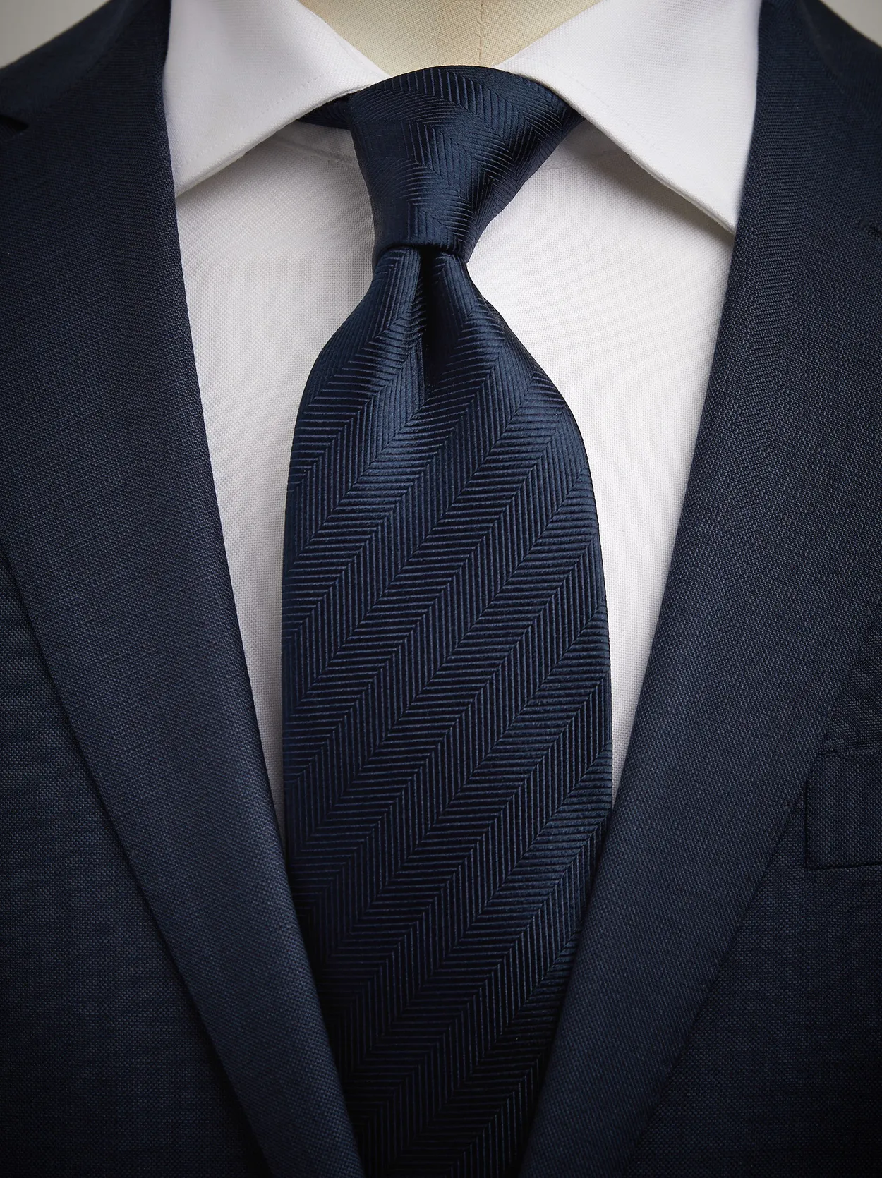 Navy blue clearance tie