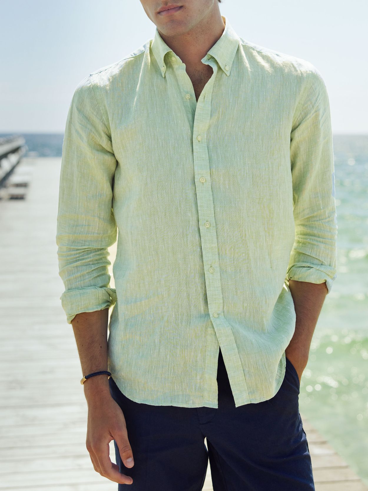 men's light green shirt