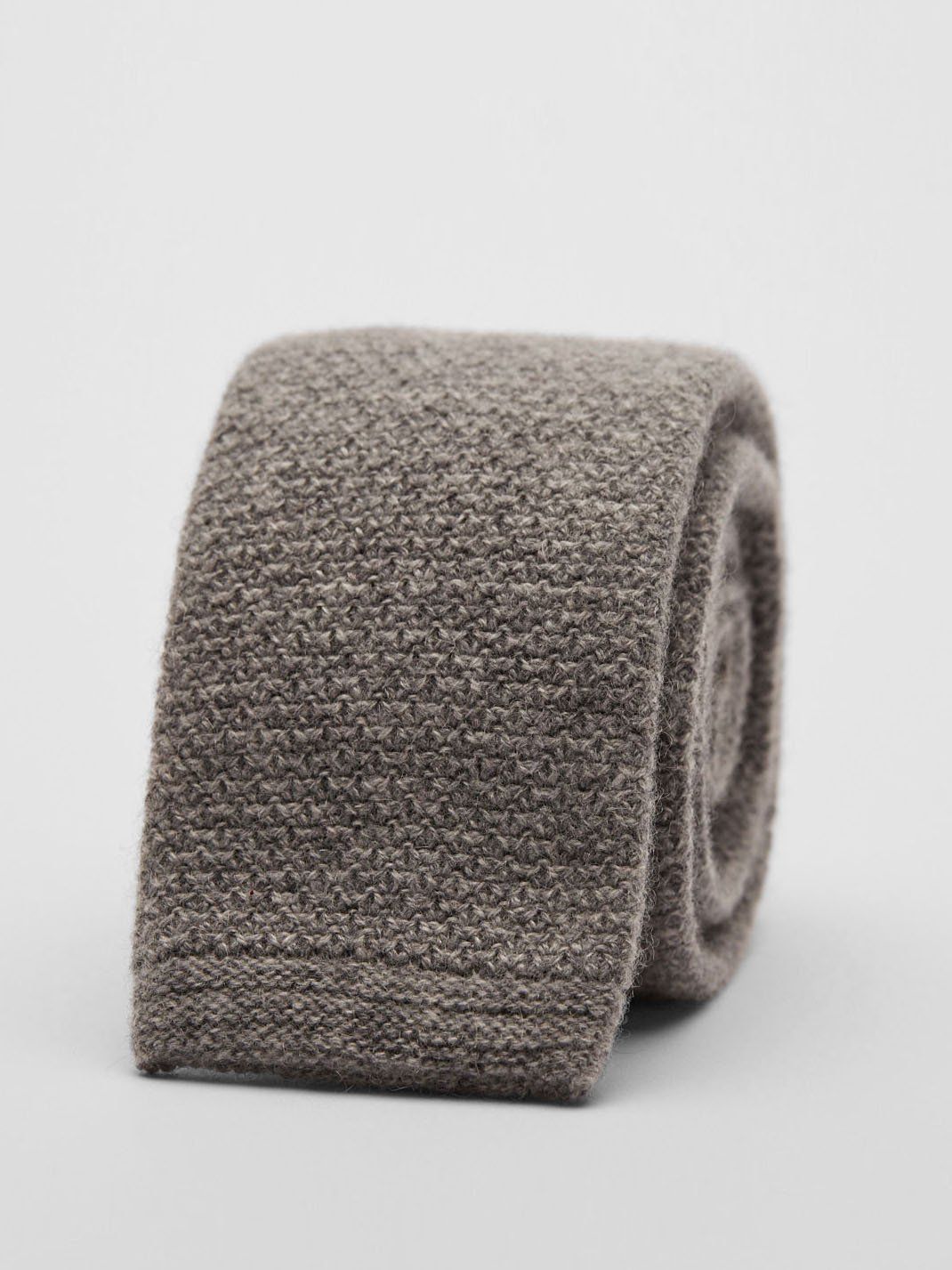 Grey Knitted Cashmere Tie 