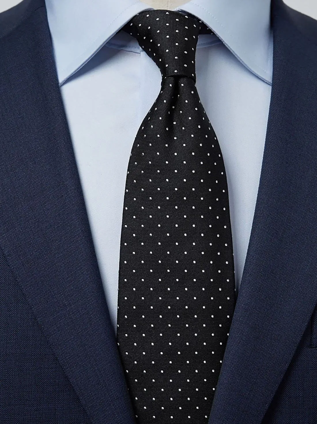 Black Dot Tie