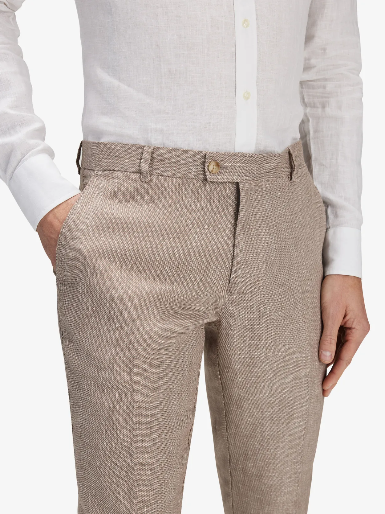 Buy Men Beige Solid Skinny Fit Trousers Online - 885869