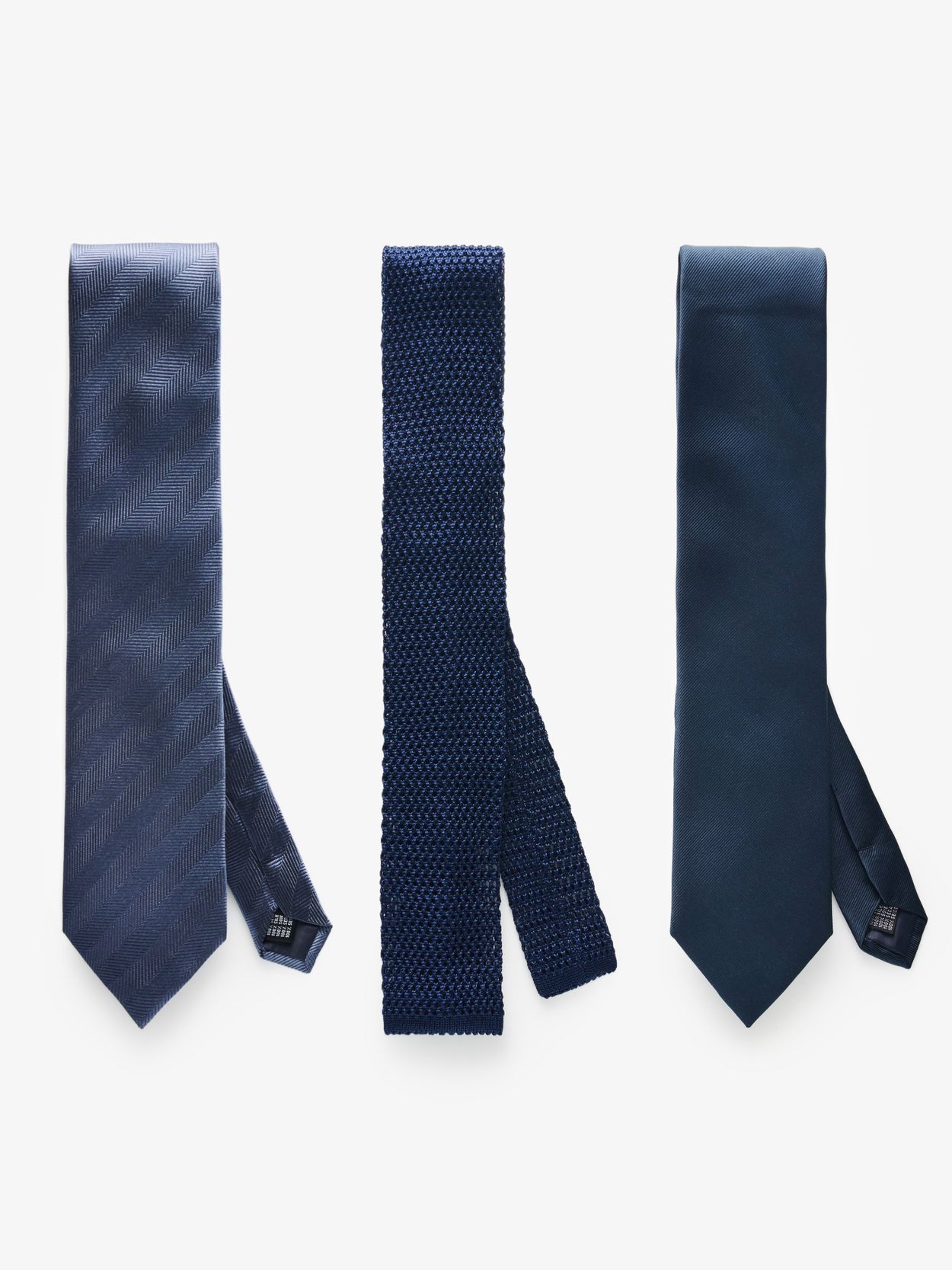 Image number 1 for product 3-Pack Blue Ties