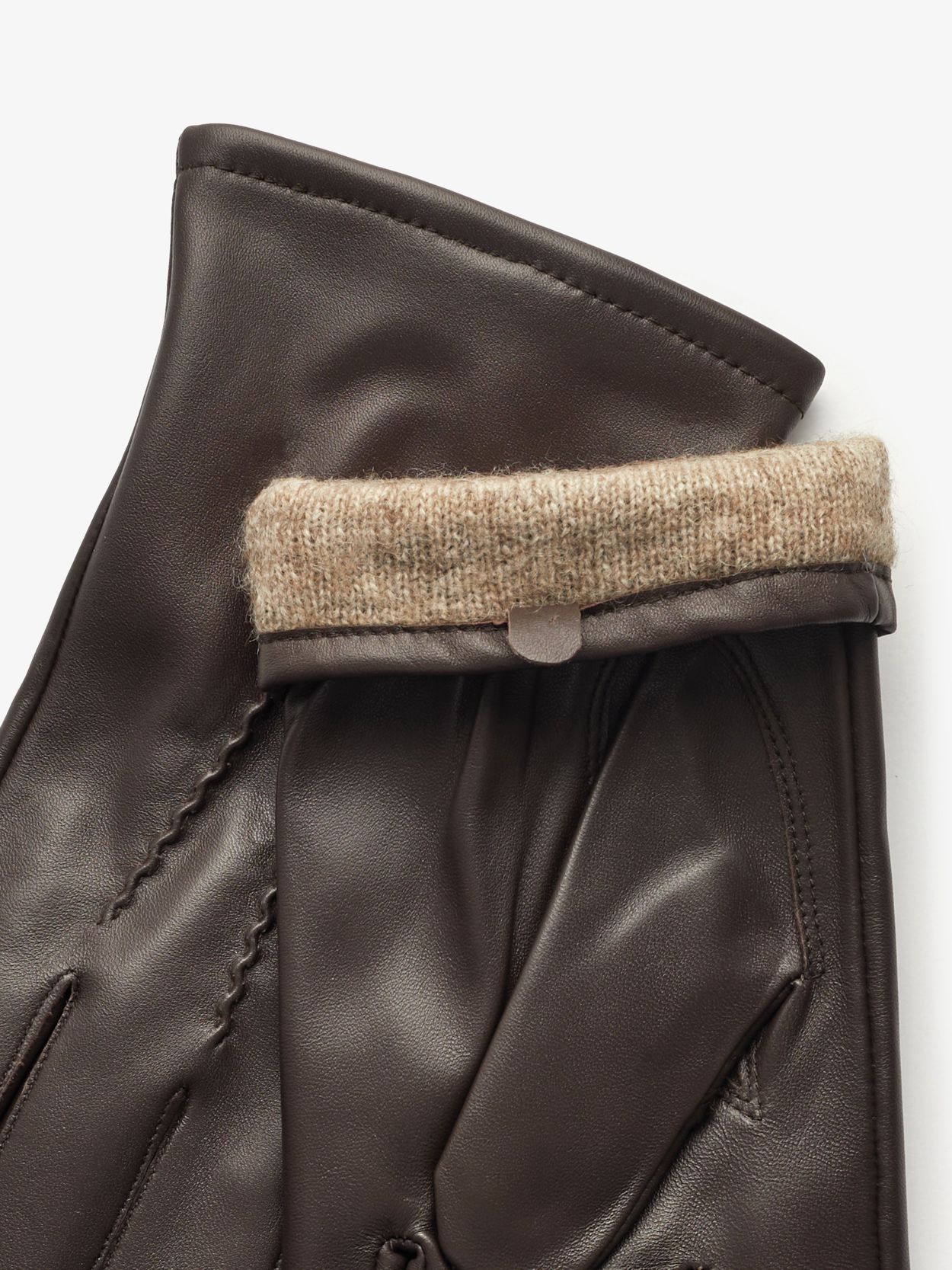 Image number 6 for product Blaue Wollmütze, Schal und braune Handschuhe
