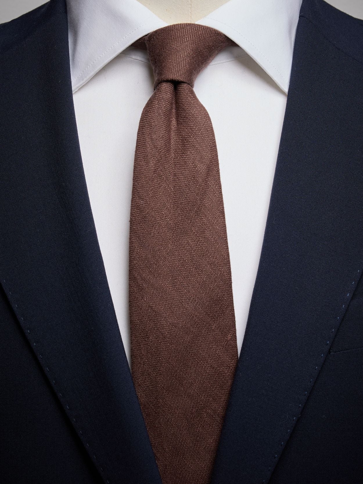 Dark Brown Tie Linen