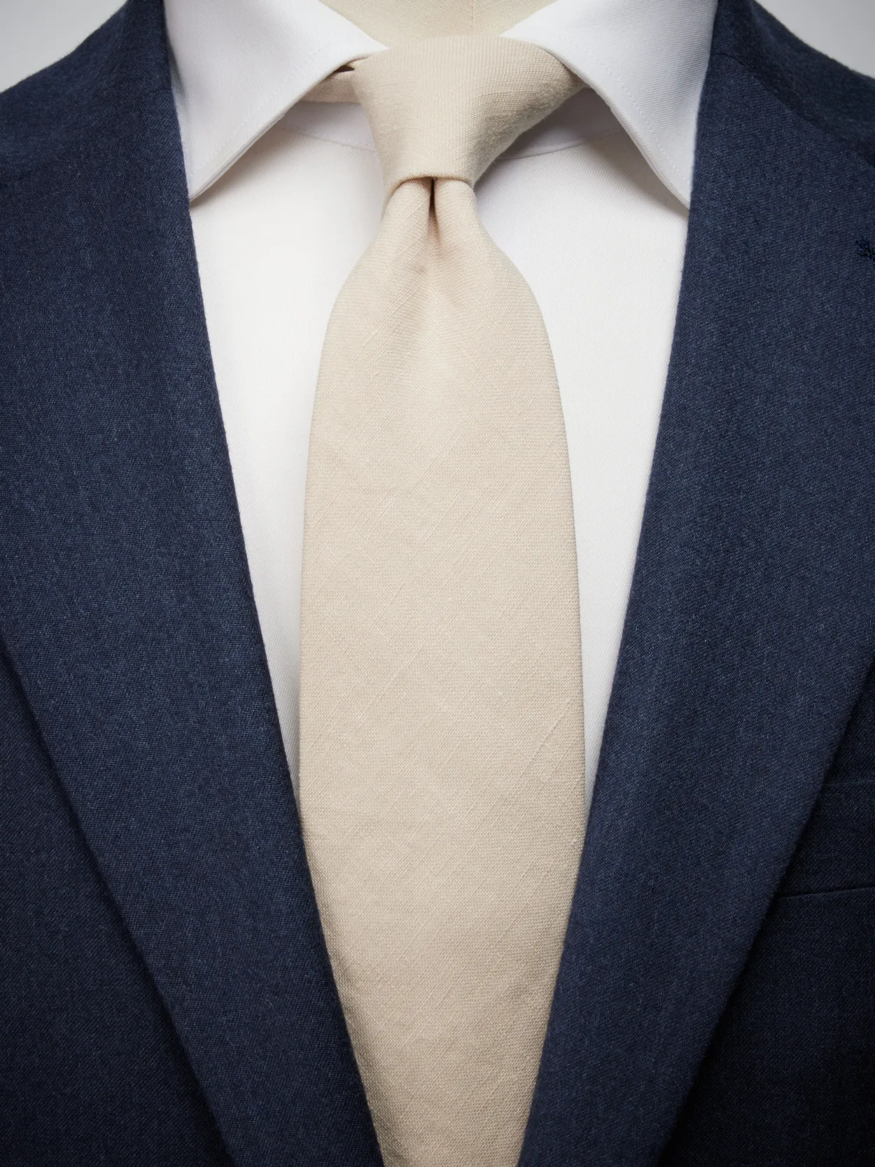 Linen tie on sale