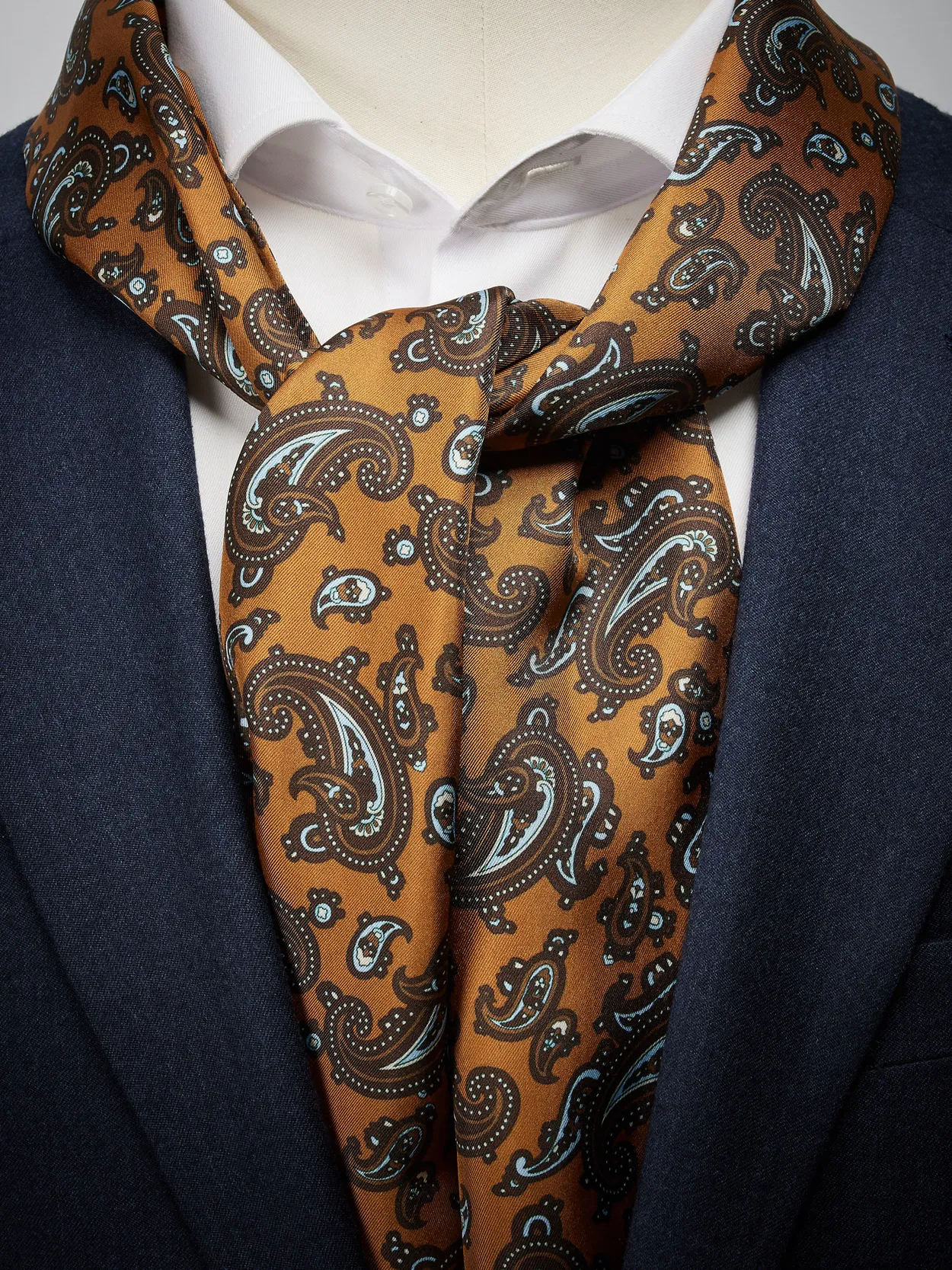 Orange Sidenscarf Paisley