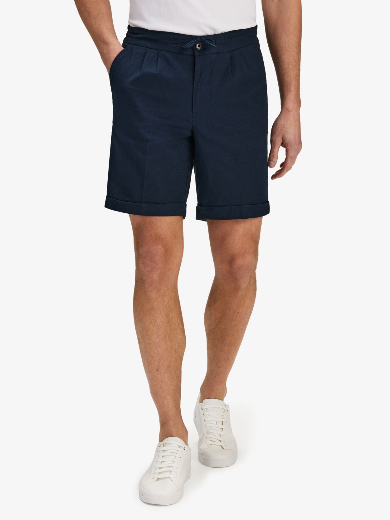 Blue Linen Shorts Maine