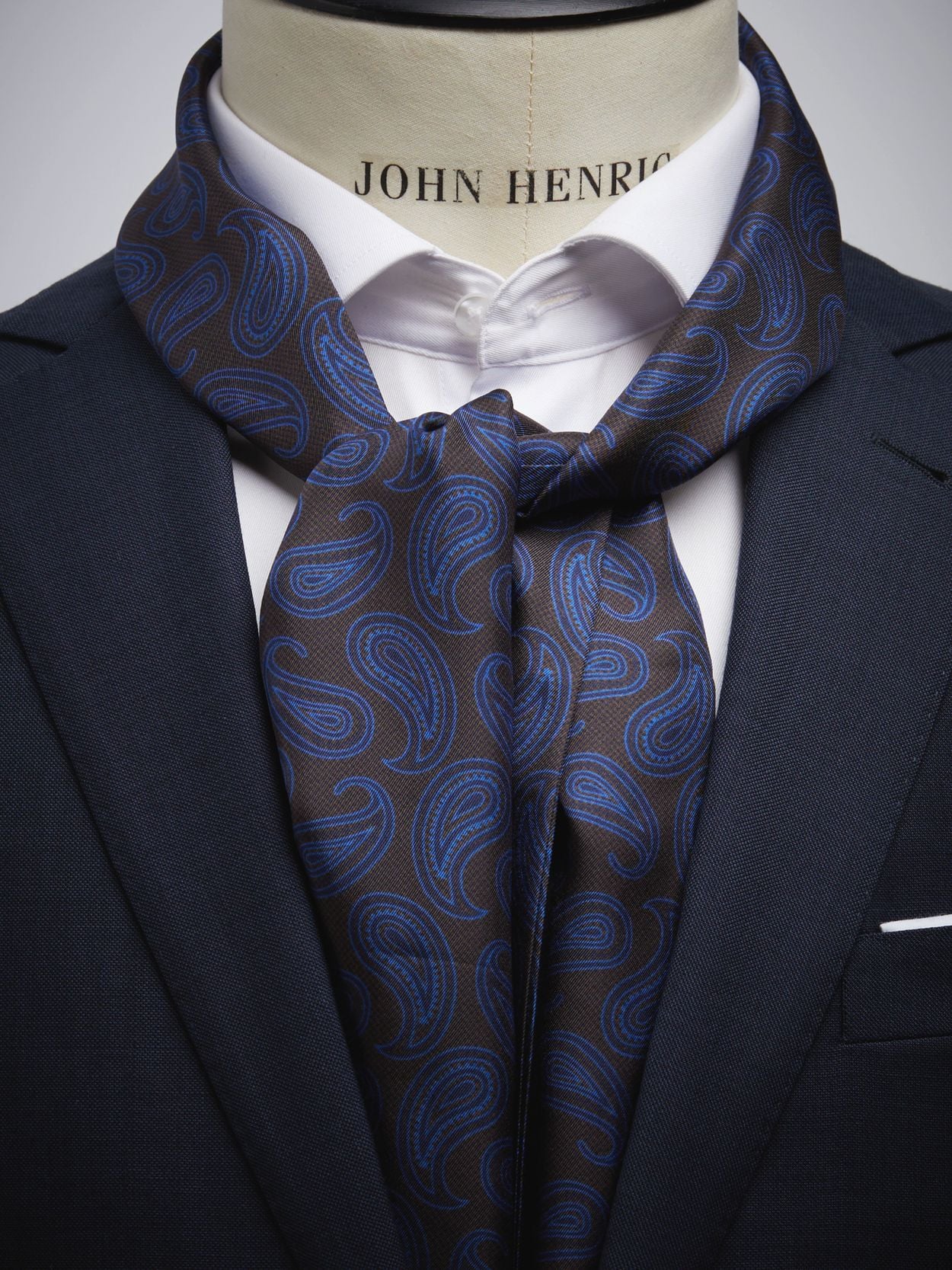 Silk Scarf Paisley Buy online John Henric