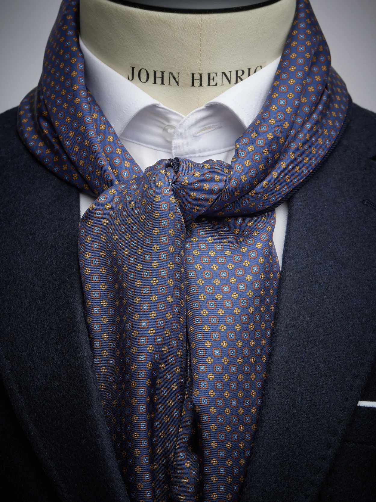 Navy Blue Wool & Silk Scarf