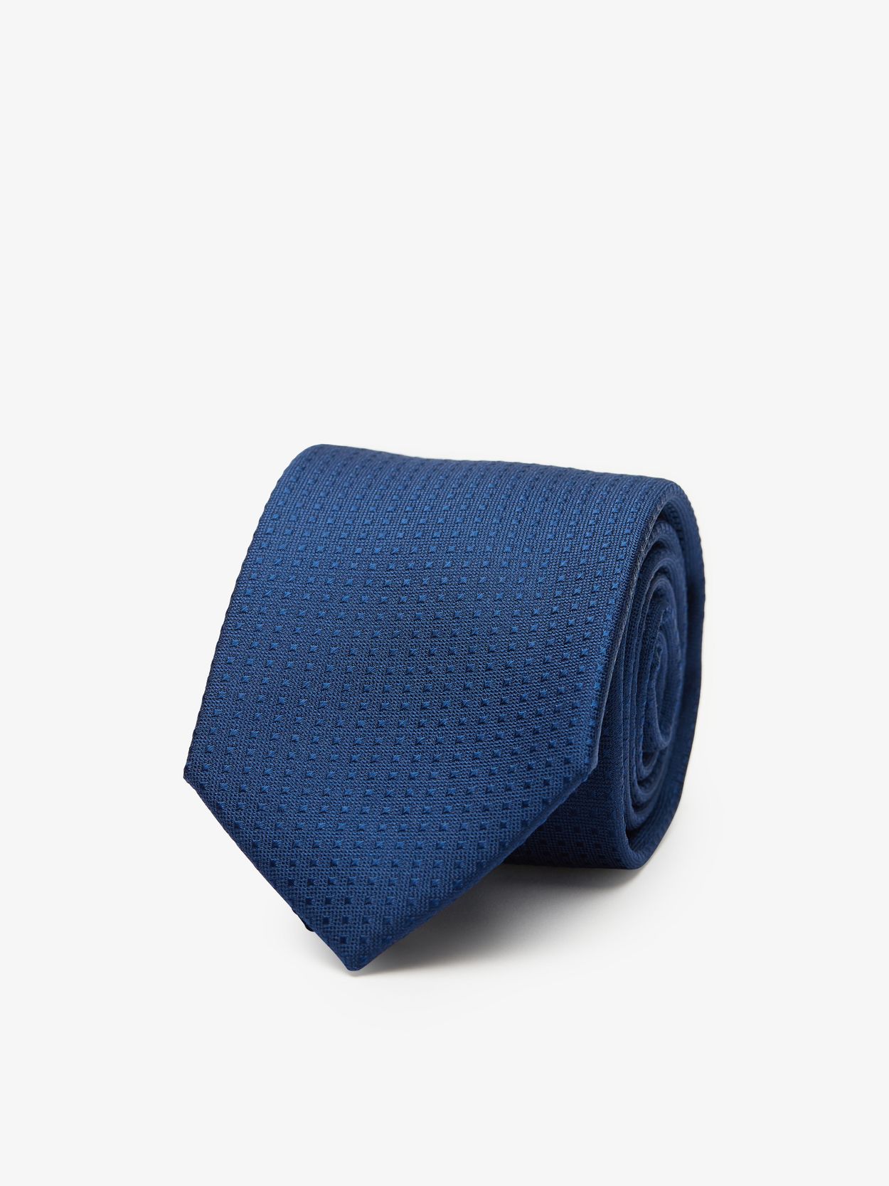 Dark Blue Tie Structure