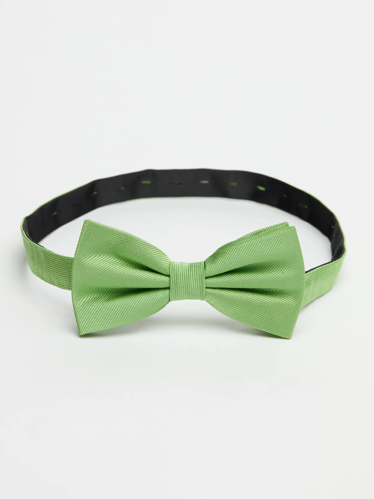 Light Green Bow Tie Plain