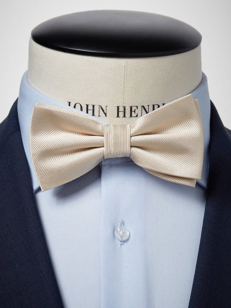 Champagne Bow Tie