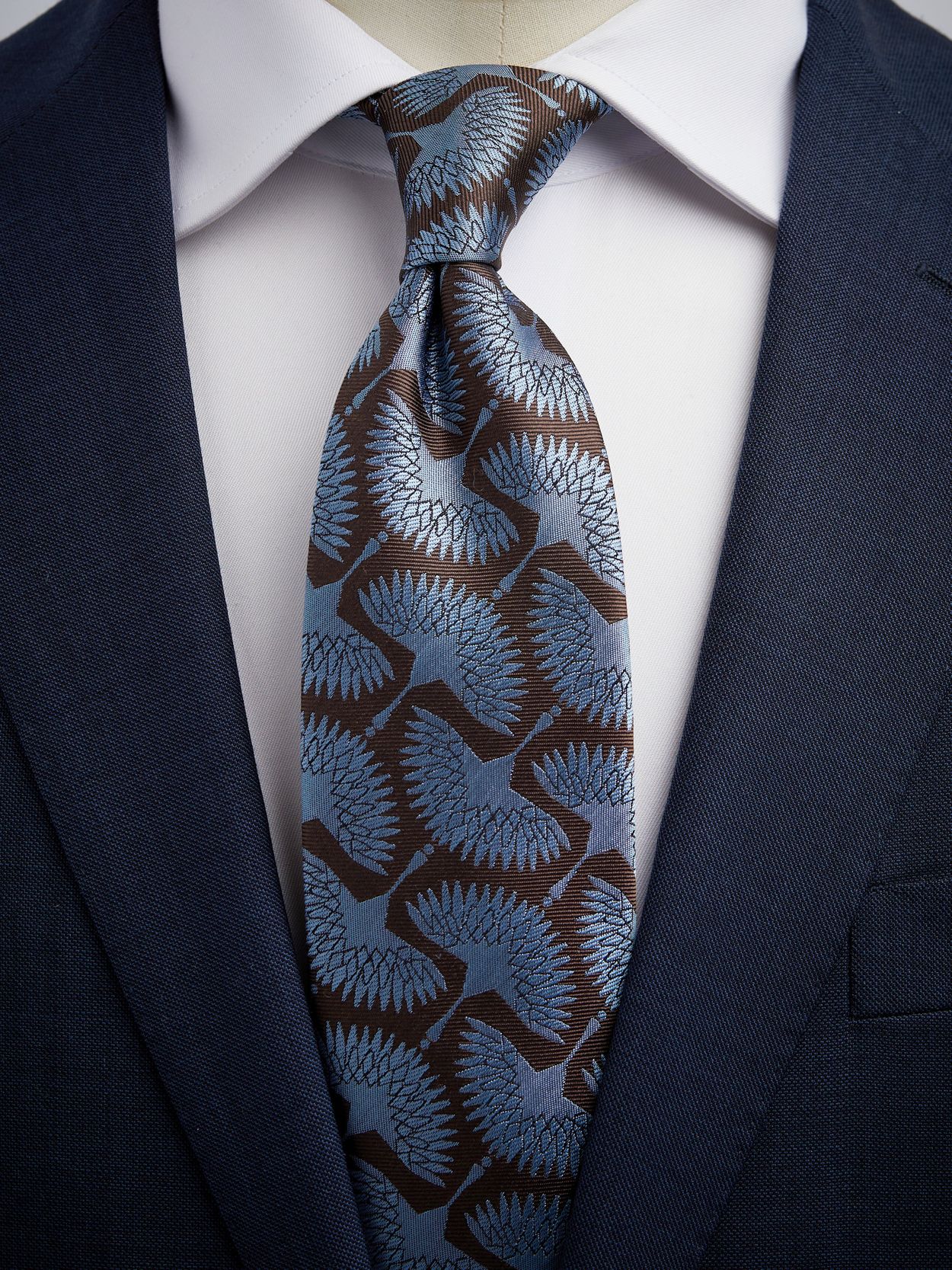 ing of tie