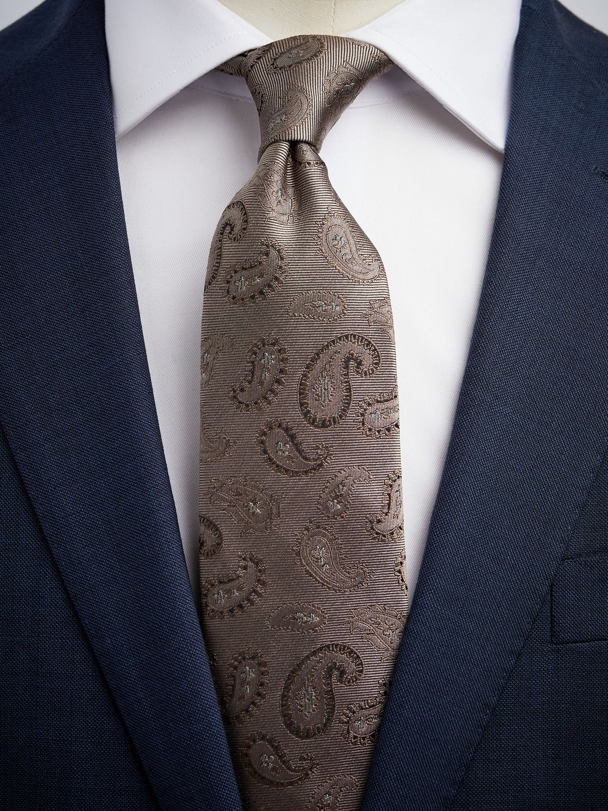 dior tie if you can read this