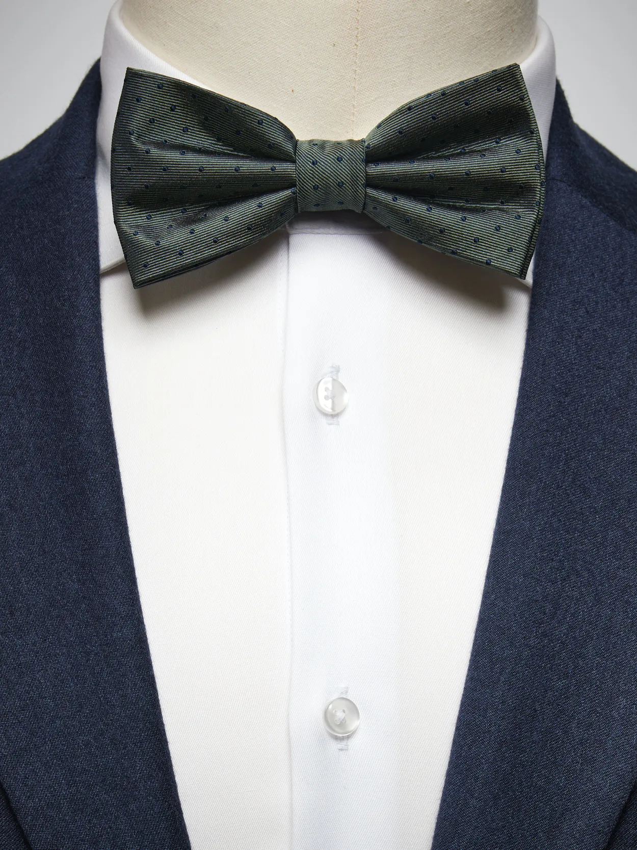 Army Green Silk Knit Bow Tie Army Green Silk Knit Bow Tie
