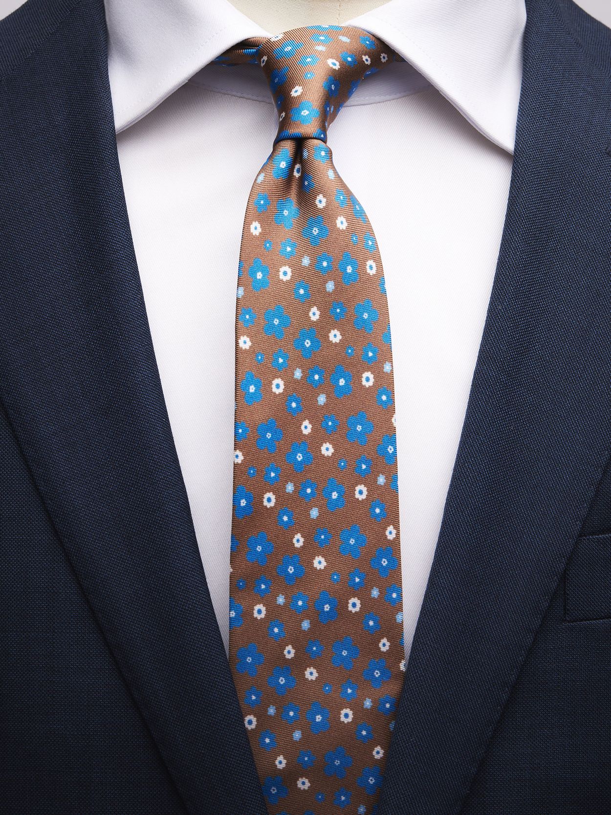 Brown Tie Floral