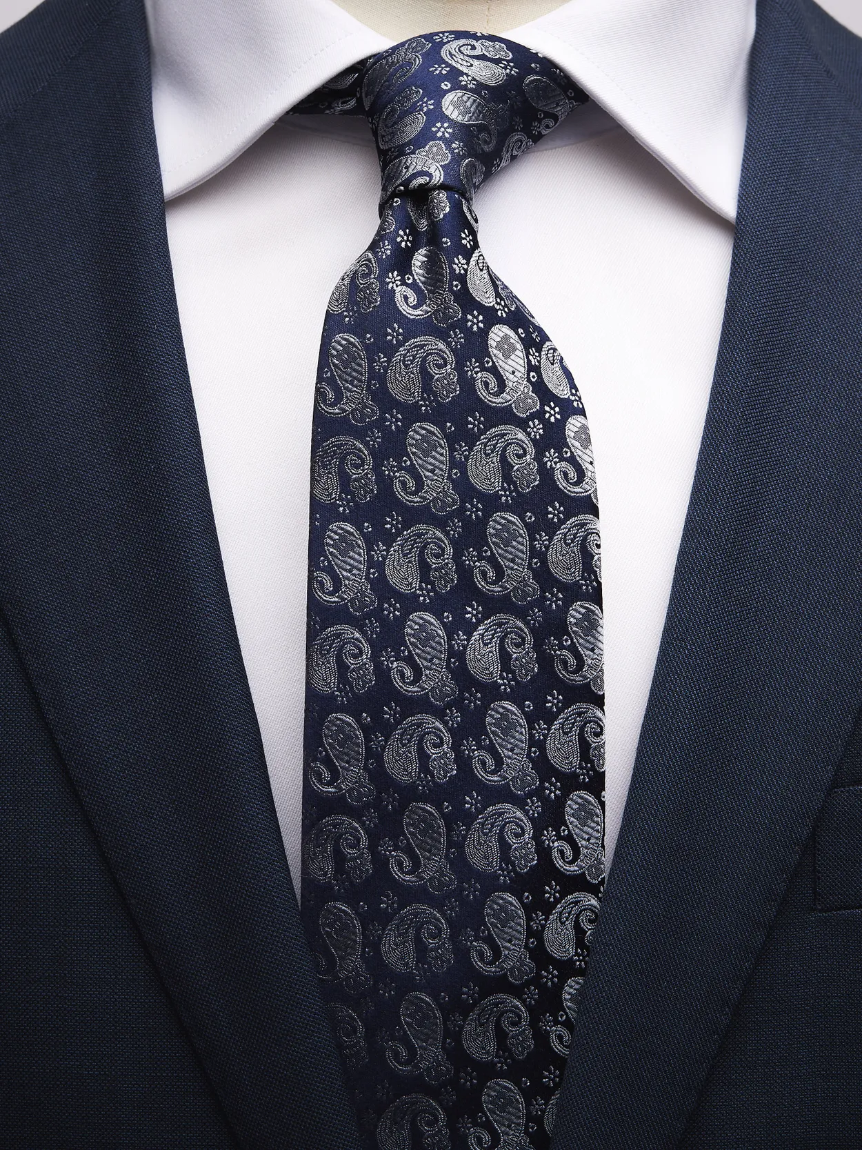 Grey Tie Paisley