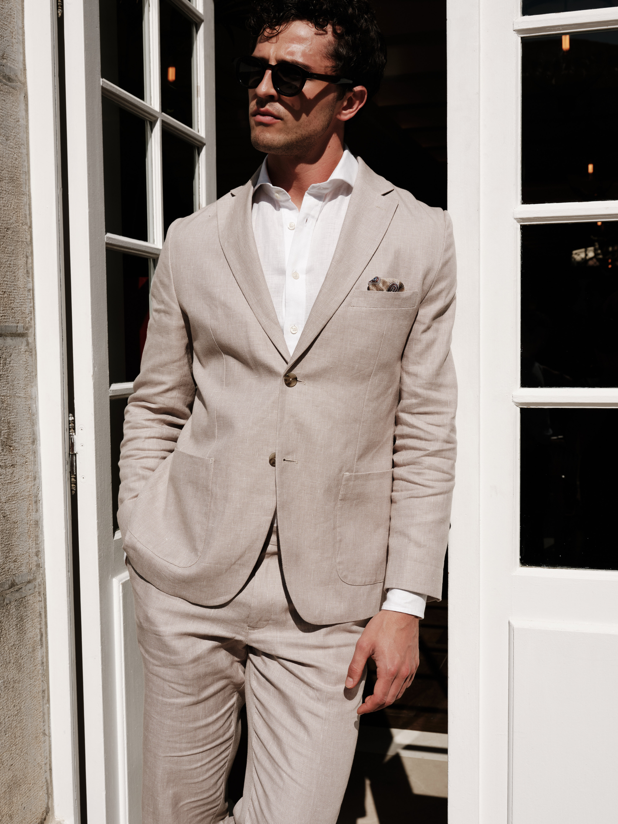 Image number 3 for product Beige Linen Suit