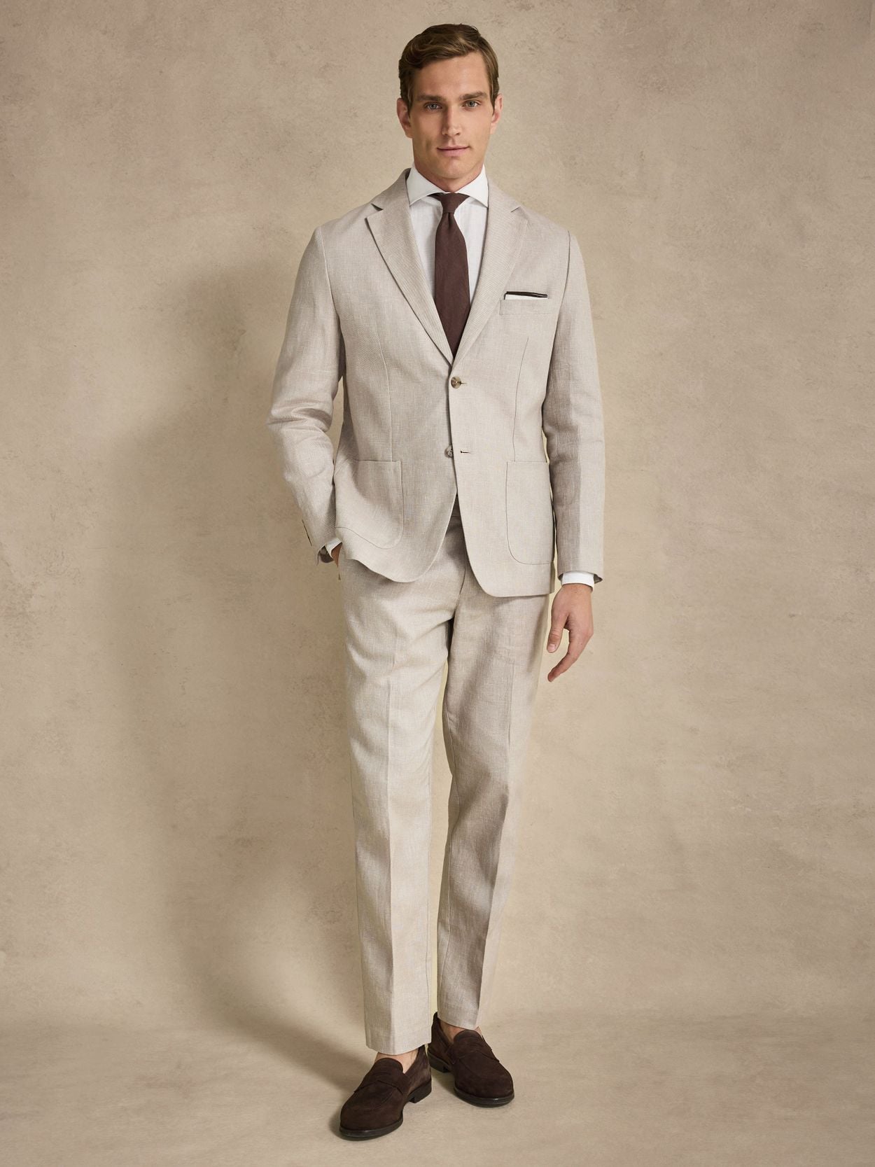 Image number 8 for product Beige Linnekostym