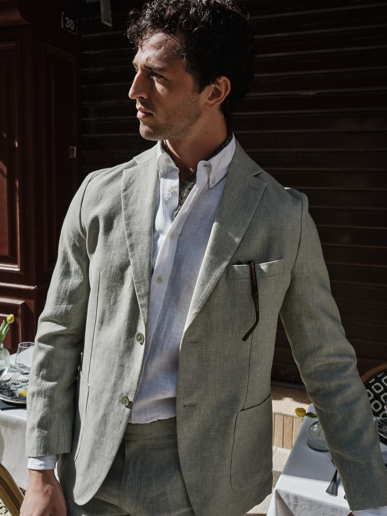 Image number 6 for product Grön Linnekostym