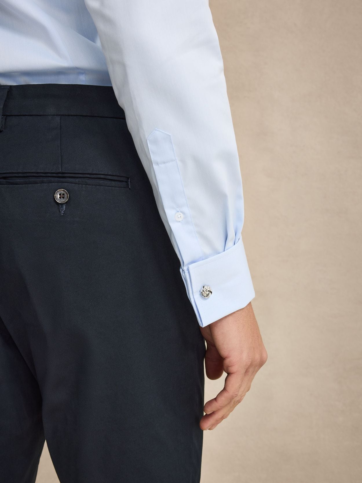 Luxuar Avondjurk met cascadehals in oceaanblauw online kopen | P&C