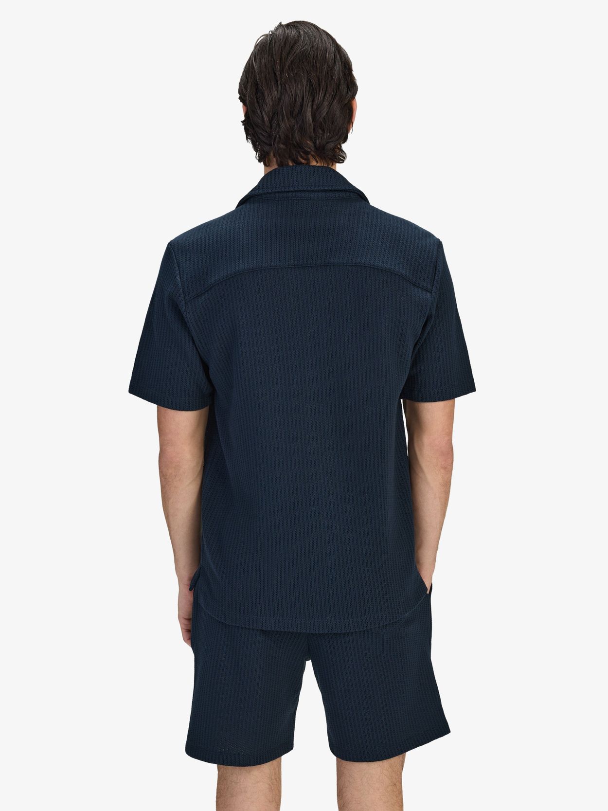 Image number 4 for product Marineblå Casual Fit Heklet-sett