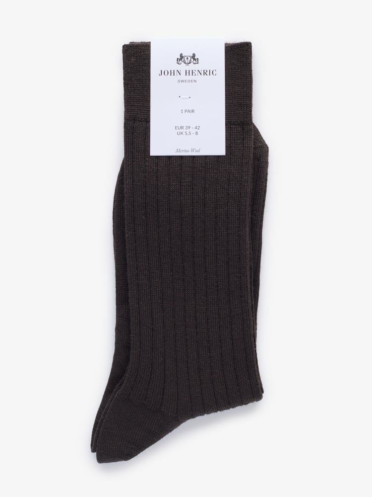 Dark Brown Ribbed Socks