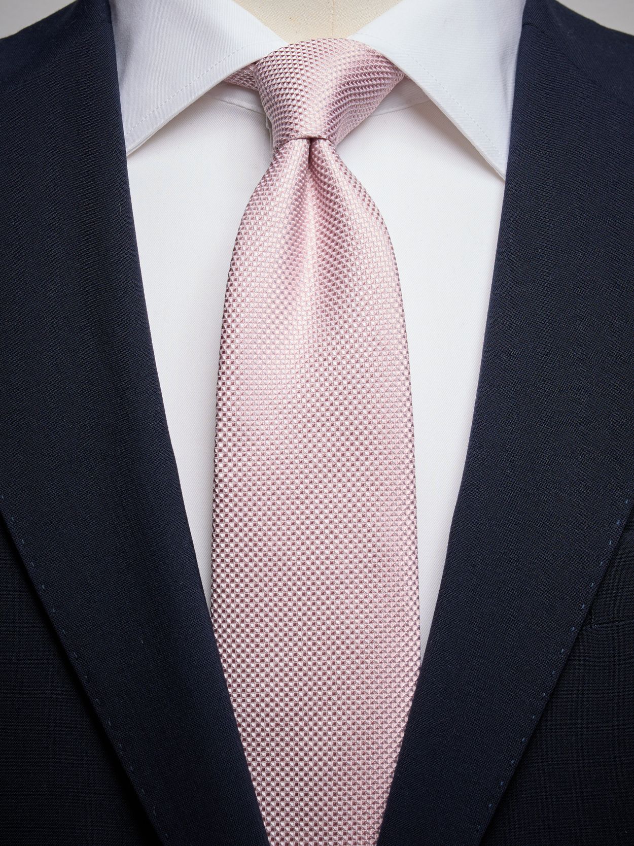 Dusty Pink Textured Tie - Men's textured silk ties - Buy online | John  Henric