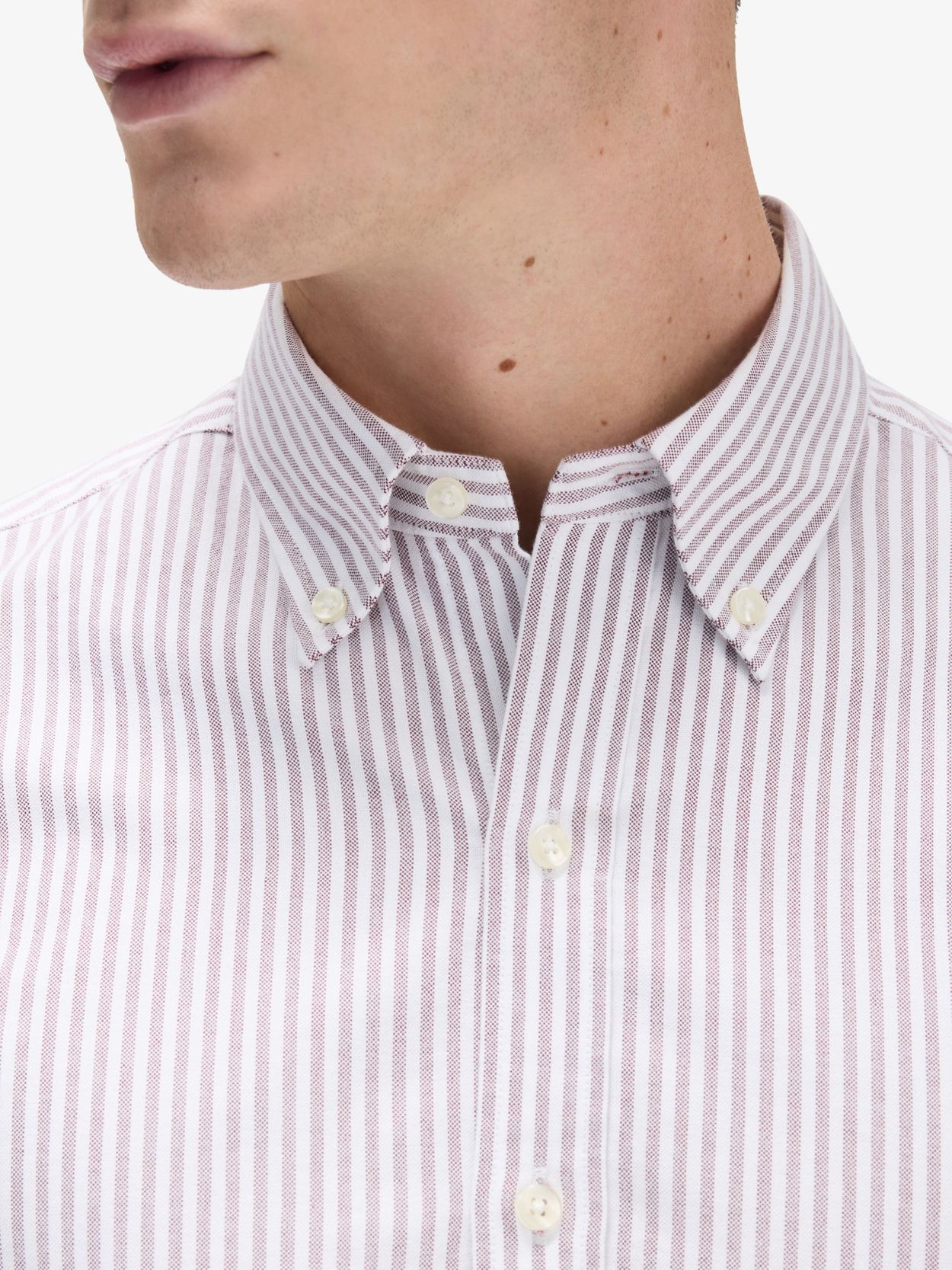 Burgundy Oxford Shirt Aidan - Men's oxford shirt button down - Buy online |  John Henric