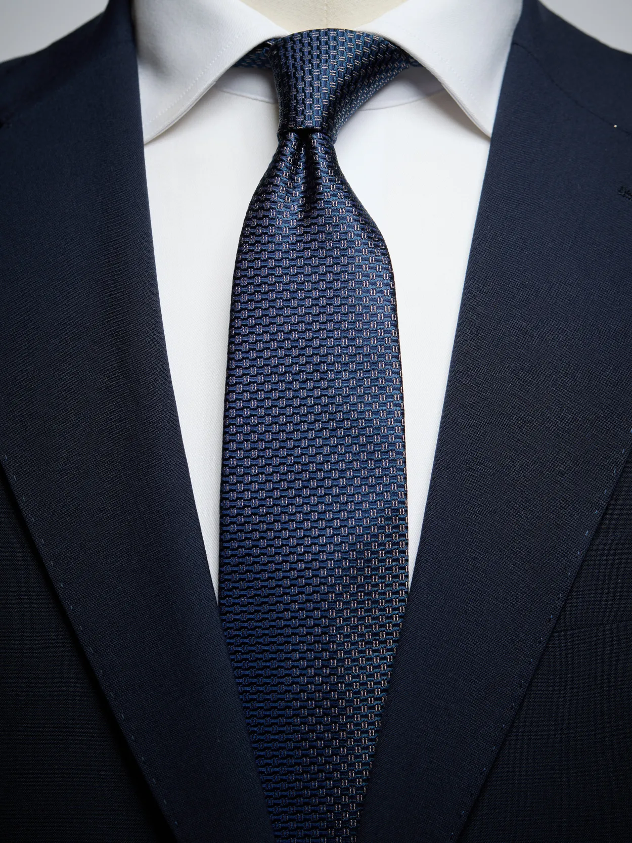 Dark Blue Tie Structure