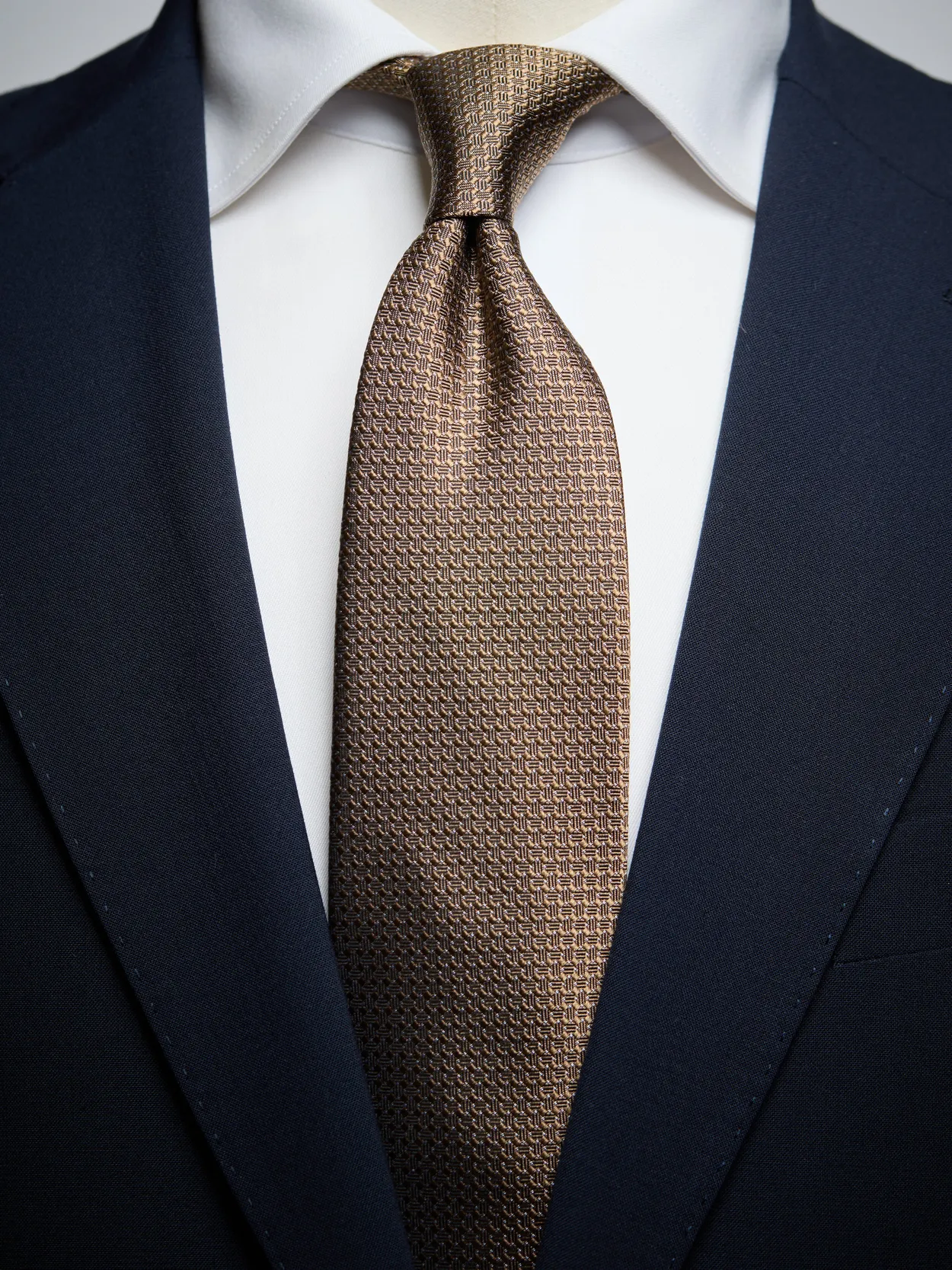 Beige Tie Structure