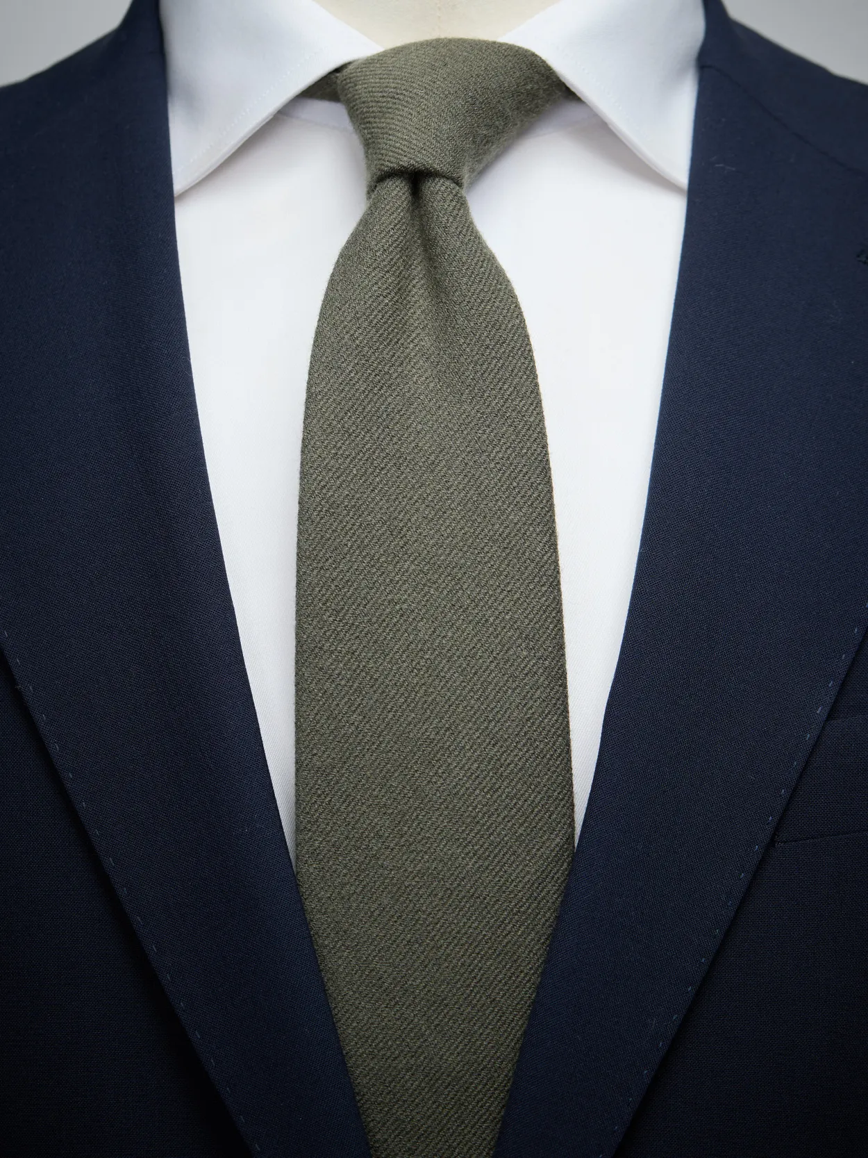 Dark Grey Tie Wool