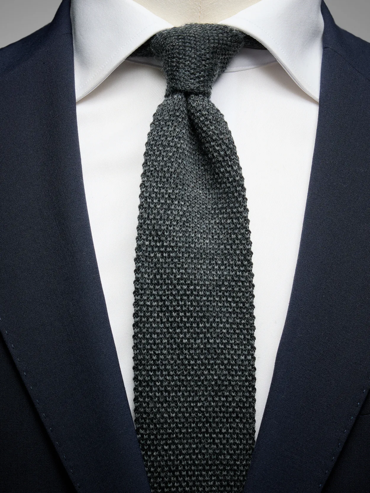 Dark Grey Wool Knitted Tie