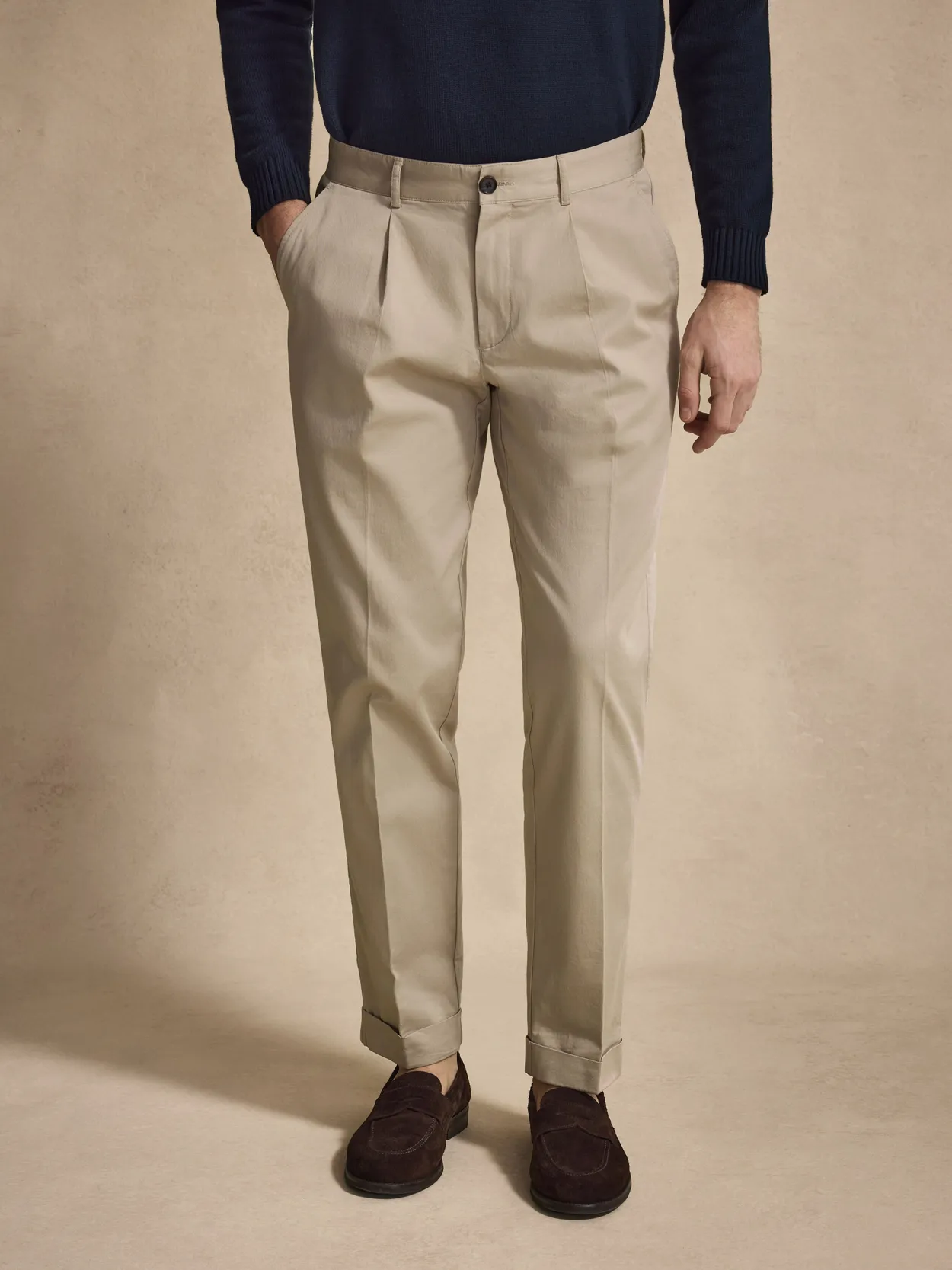 Pantalon Relaxed Fit Plissé en Coton Beige