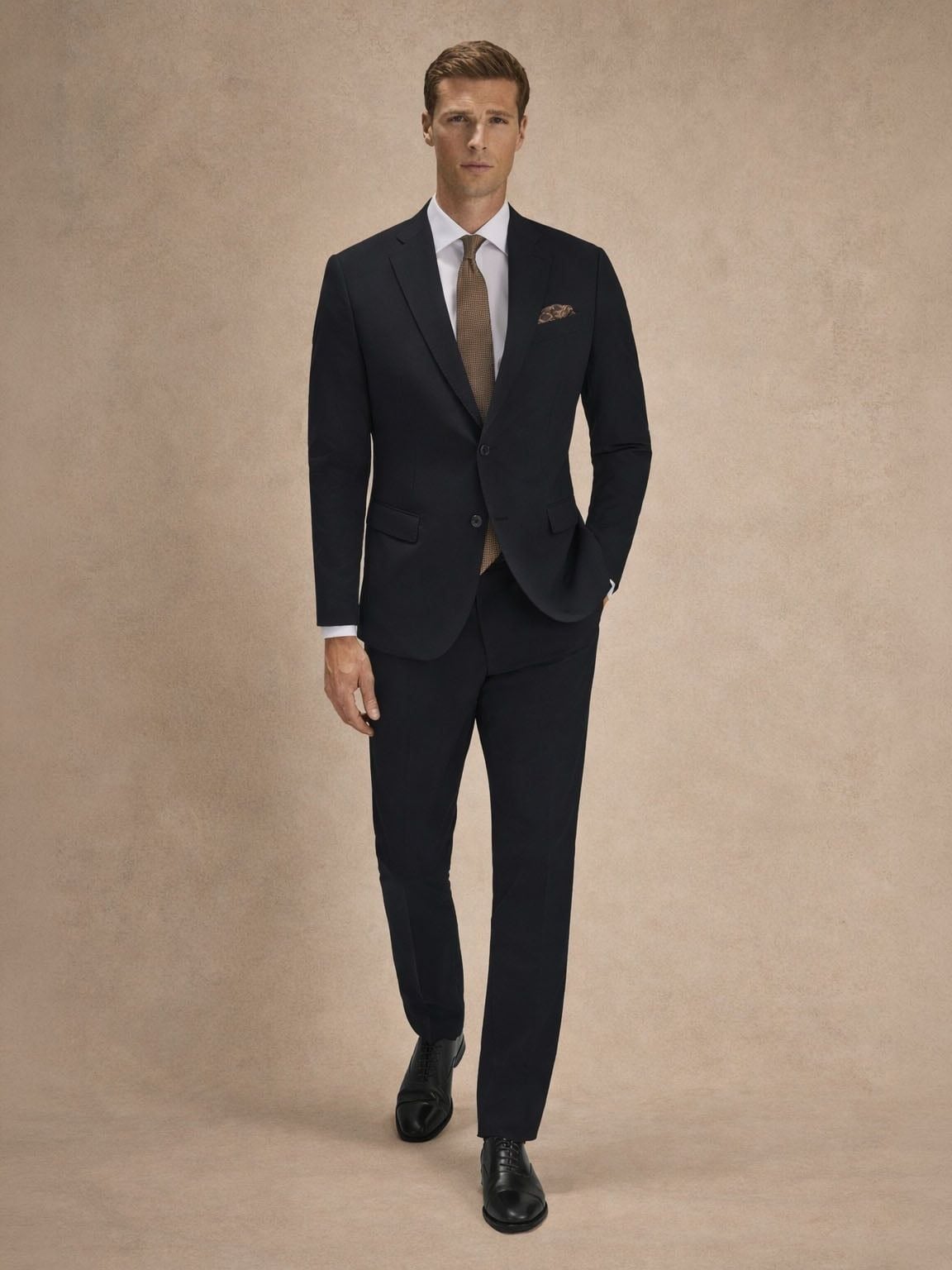 Image number 1 for product Svart Kostym