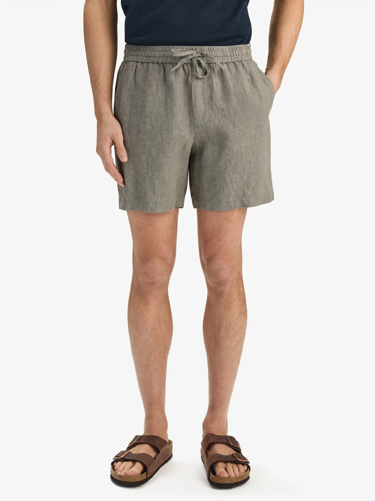 Green Solid Drawstring Shorts Linen