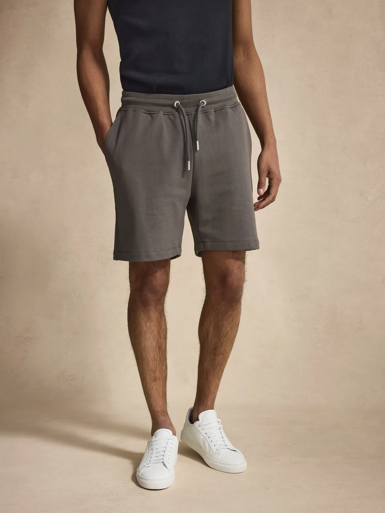 Graugrün Joggingshorts